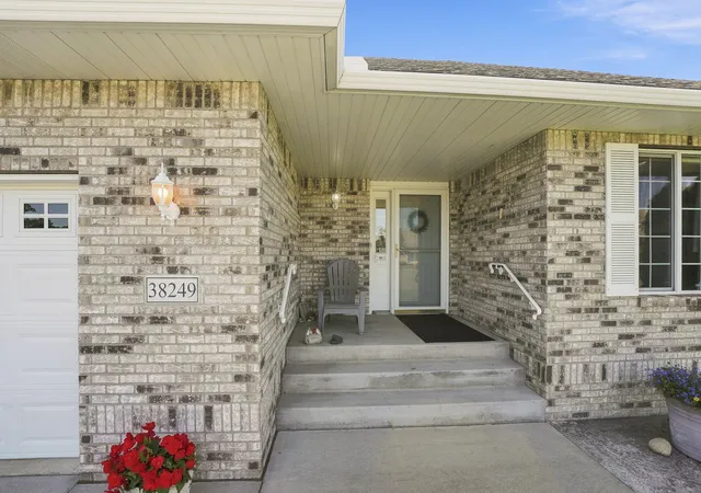 Photo 3 of Single family home for sale at 38249 Everton Ave, North Branch, MN 55056 | MLS# 7108912 | Listing updated on 2026-09-22