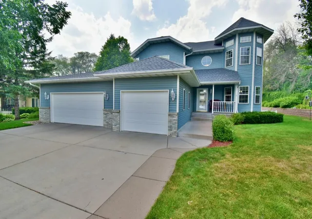 Photo 1 of Single family home for sale at 3119 Clb View Ct, Saint Cloud, MN 56301 | MLS# 7108948 | Listing updated on 2026-08-04