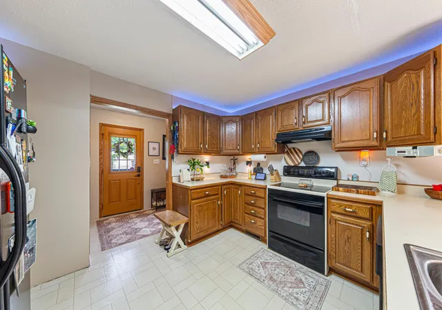 Homes for sale in Kasota, MN | 240 Rice St N, Kasota, MN 56050 | MLS# 7108968