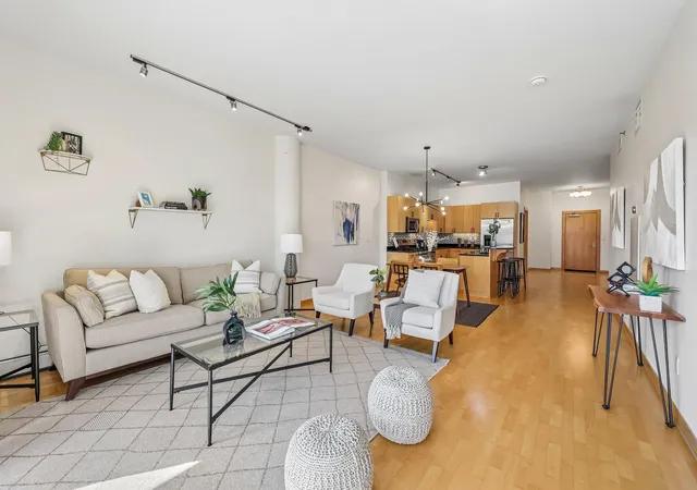 Homes for sale in Minneapolis, MN | 401 N 2Nd St #317, Minneapolis, MN 55401 | MLS# 7108974