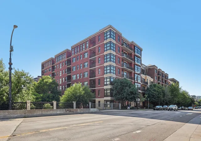 Homes for sale in Minneapolis, MN | 401 N 2nd Street, Minneapolis, MN 55401 | Houzeo