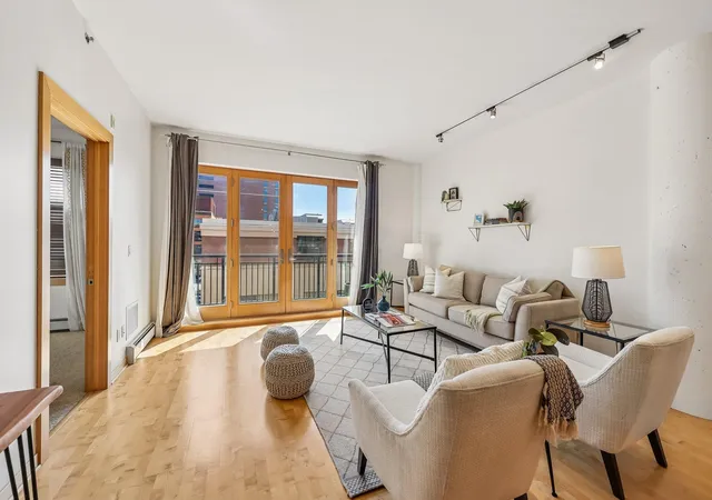 Homes for sale in Minneapolis, MN | 401 N 2Nd St #317, Minneapolis, MN 55401 | MLS# 7108974
