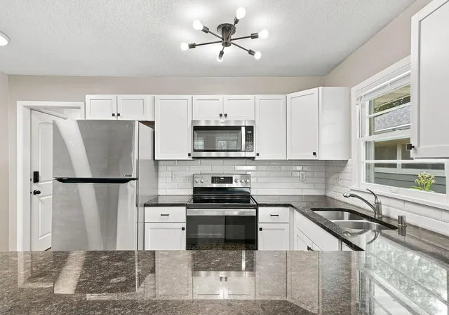 5th image of 4316 York Ave S, Minneapolis, MN 55410 | MLS# 7108989