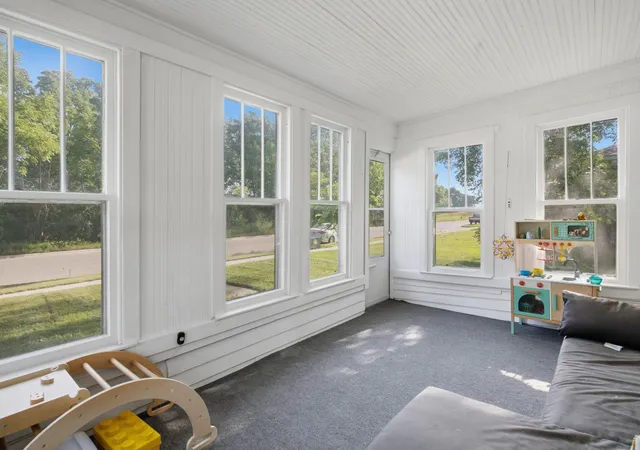 Photo 3 of Single family home for sale at 1223 Litchfield Ave Sw, Willmar, MN 56201 | MLS# 7108996 | Listing updated on 2026-09-01