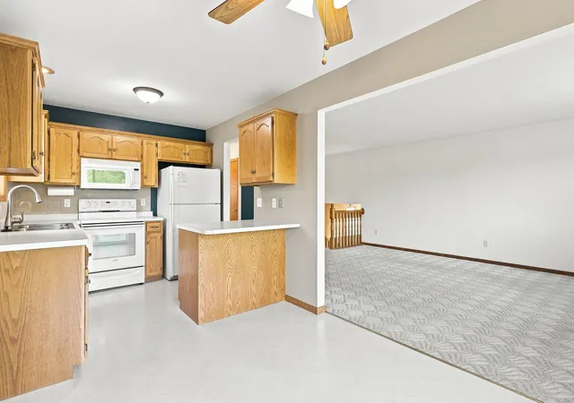 Photo 4 of Sale Pending at 747 Louisiana St NW, Hutchinson, MN 55350 | MLS# 7109024 | Listing updated on 2026-09-22