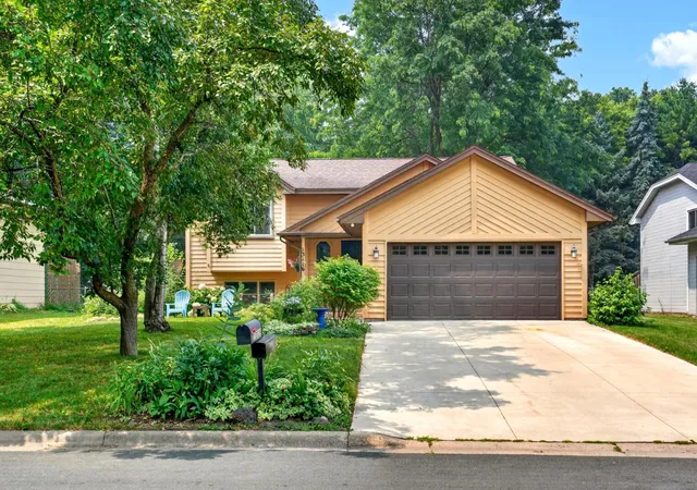 Photo 32 of Sale Pending at 13116 Court Pl, Burnsville, MN 55337 | MLS# 7109044 | Listing updated on 2026-08-24