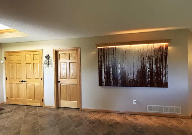 Photo 3 of Single family home for sale at 3807 N Eagle Rd, Willmar, MN 56201 | MLS# 7109045 | Listing updated on 2026-08-27