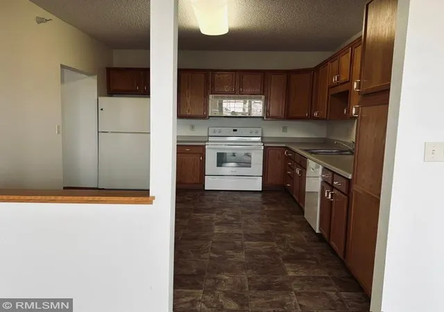 Homes for sale in Bloomington, MN | 8341 Lyndale Ave S #424, Bloomington, MN 55420 | MLS# 7109056