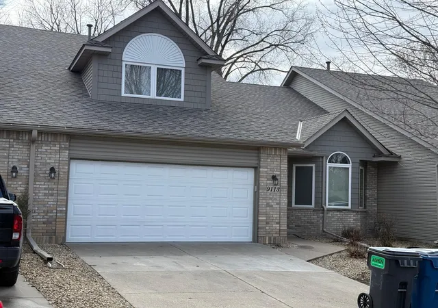3rd image of 9113 Medley Cir, Golden Valley, MN 55427 | MLS# 7109061