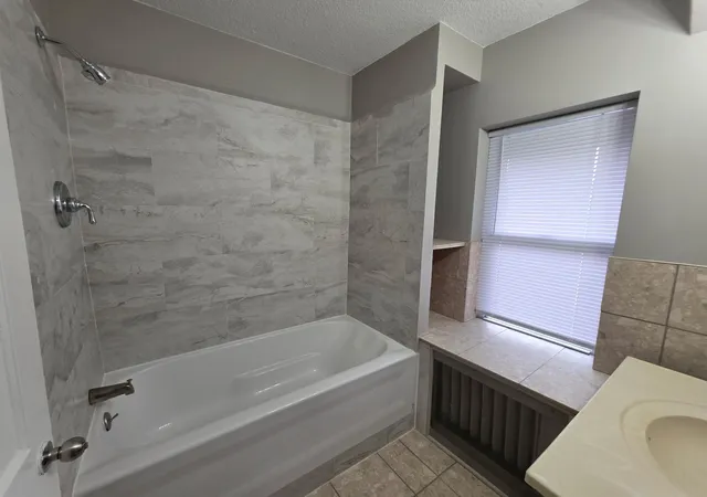 Photo 4 of Sale Pending at 3406 S Stevens Ave, Minneapolis, MN 55408 | MLS# 7109102 | Listing updated on 2026-08-12