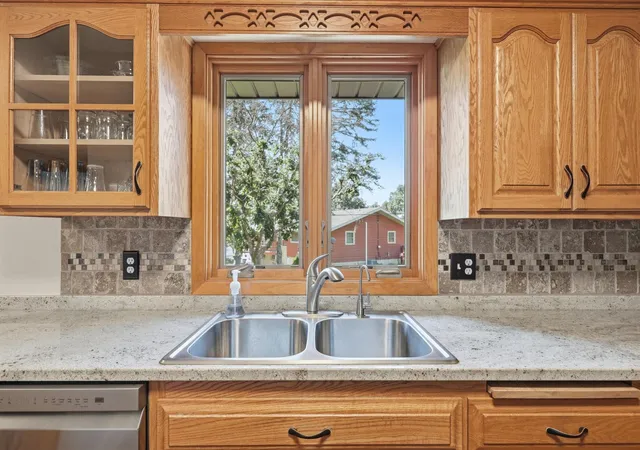 5th image of 575 Prospect Ct Ne, Saint Cloud, MN 56304 | MLS# 7109110
