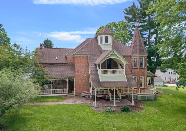 Photo 3 of Single family home for sale at 22961 Church St, Ettrick, WI 54627 | MLS# 7109115 | Listing updated on 2026-07-16