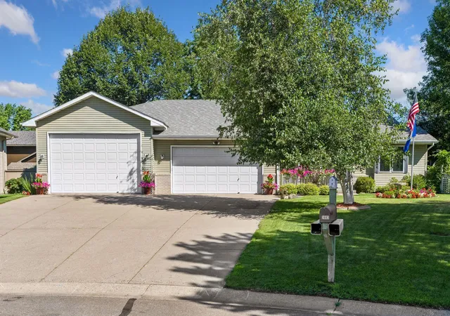 2nd image of 3883 122nd Ave Nw, Minneapolis, MN 55433 | MLS# 7109144