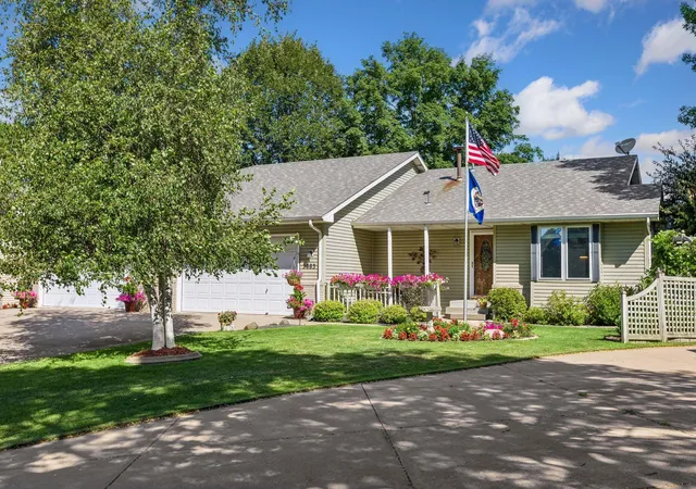 3rd image of 3883 122Nd Ave Nw, Minneapolis, MN 55433 | MLS# 7109144
