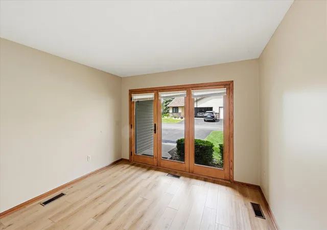 4th image of 540 Auburn Pl Nw #C, Elk River, MN 55330 | MLS# 7109163