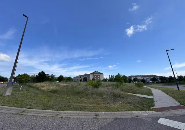 2nd image of 17226 Twin Lakes Rd, Elk River, MN 55330 | MLS# 7109174