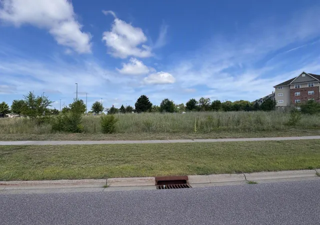 4th image of 17226 Twin Lakes Rd, Elk River, MN 55330 | MLS# 7109174