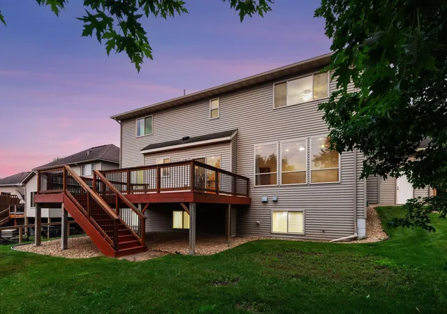 4th image of 19925 English Ct, Farmington, MN 55024 | MLS# 7109182
