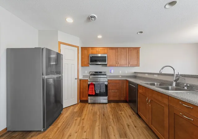 3rd image of 2402 Elianna Dr, Northfield, MN 55057 | MLS# 7109186