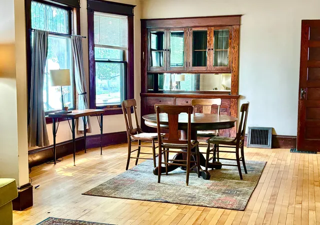 Photo 3 of Single family home for sale at 998 Margaret St, Saint Paul, MN 55106 | MLS# 7109189 | Listing updated on 2026-10-22