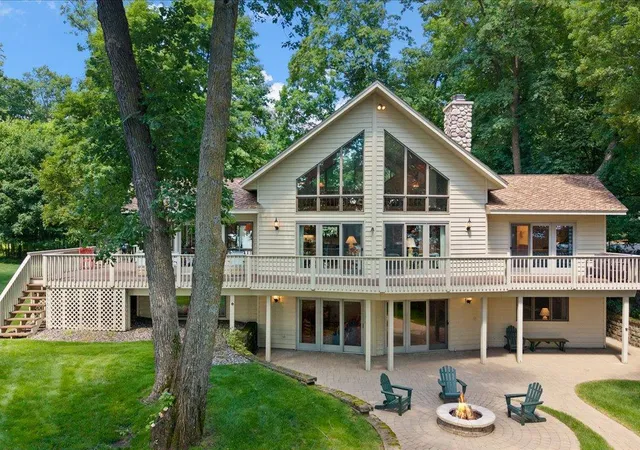 1st image of 8882 Interlachen Rd, Lake Shore, MN 56468 | MLS# 7109190