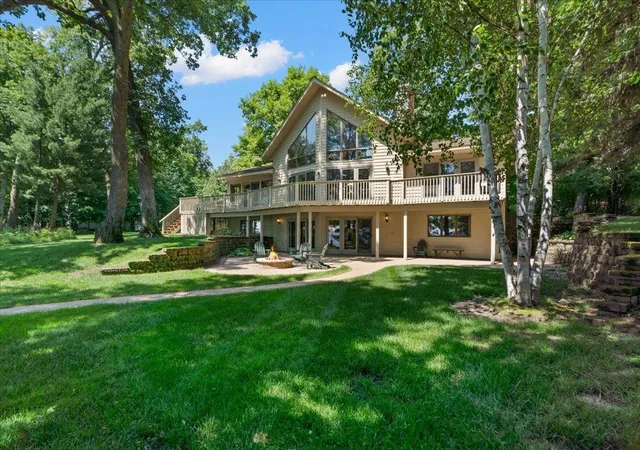 2nd image of 8882 Interlachen Rd, Lake Shore, MN 56468 | MLS# 7109190