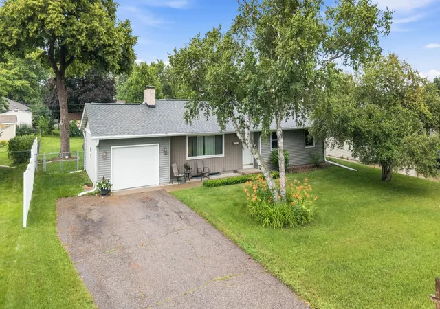 Homes for sale in Bloomington, MN | 2308 W 96th St, Bloomington, MN 55431 | MLS# 7109196