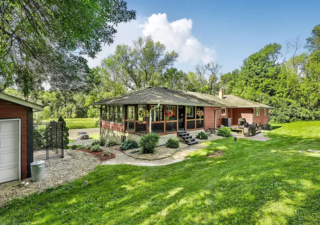 1st image of 10150 Beebe Lake Rd Ne, Hanover, MN 55341 | MLS# 7109225