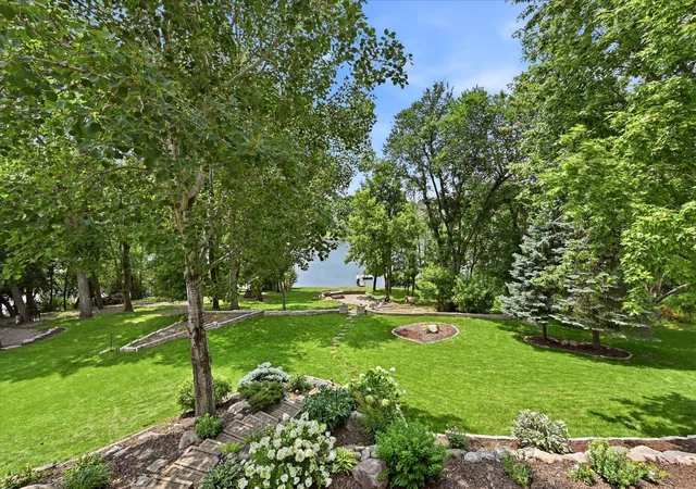 Photo 2 of Sale Pending at 6690 Brenden Ct, Chanhassen, MN 55317 | MLS# 7109241 | Listing updated on 2026-07-31