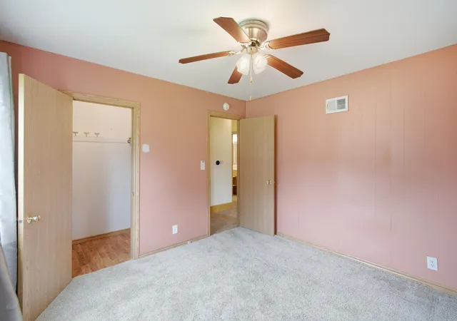 5th image of 1027 Sioux Ave, Fairmont, MN 56031 | MLS# 7109245
