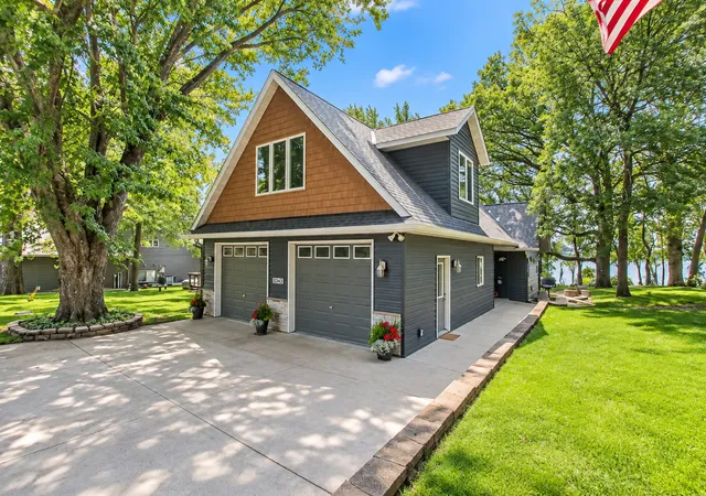 Photo 1 of Single family home for sale at 55345 County Rd 38, Buffalo Lake, MN 55314 | MLS# 7109262 | Listing updated on 2026-09-21