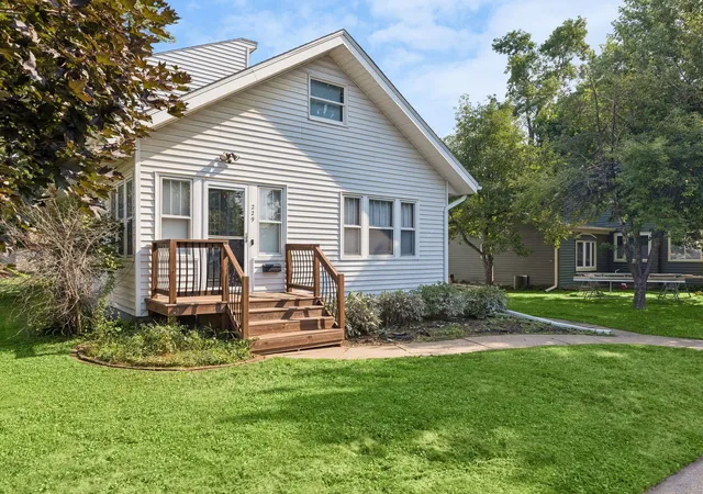 Photo 3 of Single family home for sale at 229 N 2nd Street, New Richmond, WI 54017 | MLS# 7109313 | Listing updated on 2026-09-22