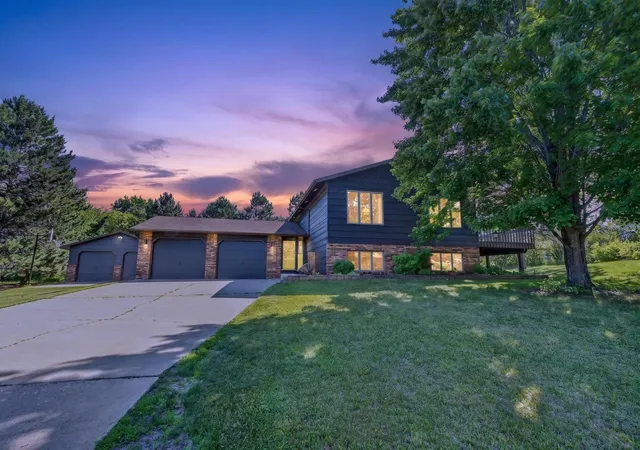 1st image of 307 Ne 10th Street Cir, Grand Rapids, MN 55744 | MLS# 7109394