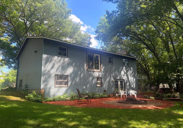 Photo 4 of Single family home for sale at 31522 Rum River Dr NE, Cambridge, MN 55008 | MLS# 7109417 | Listing updated on 2026-09-05