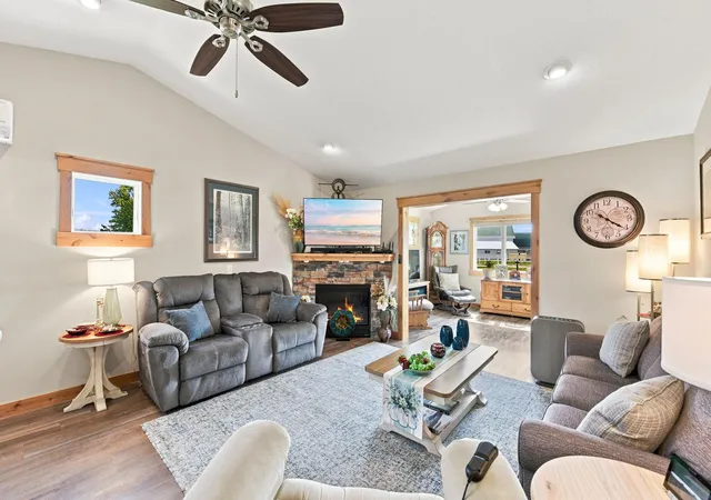 4th image of 3588 Newcastle Dr, River Falls, WI 54022 | MLS# 7109444