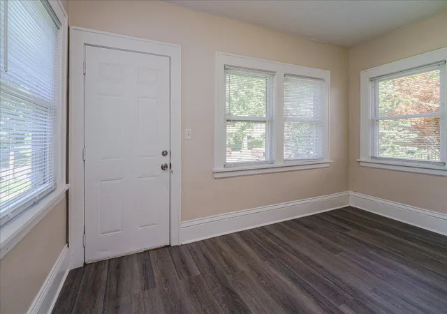 Photo 4 of Single family home for sale at 1710 N Newton Ave, Minneapolis, MN 55411 | MLS# 7109451 | Listing updated on 2026-08-21
