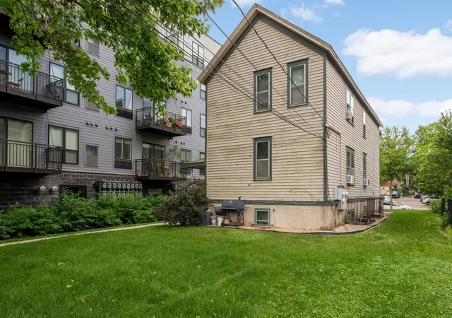 Listing Photo 4 - Condo for sale in building located at 588 Selby Ave, Saint Paul, MN 55102