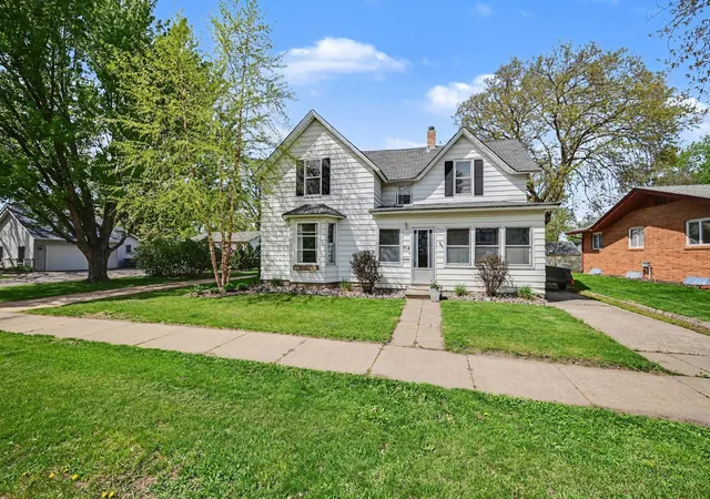 Photo 1 of Sale Pending at 714 4th Street W, Hastings, MN 55033 | MLS# 7109465 | Listing updated on 2026-09-08