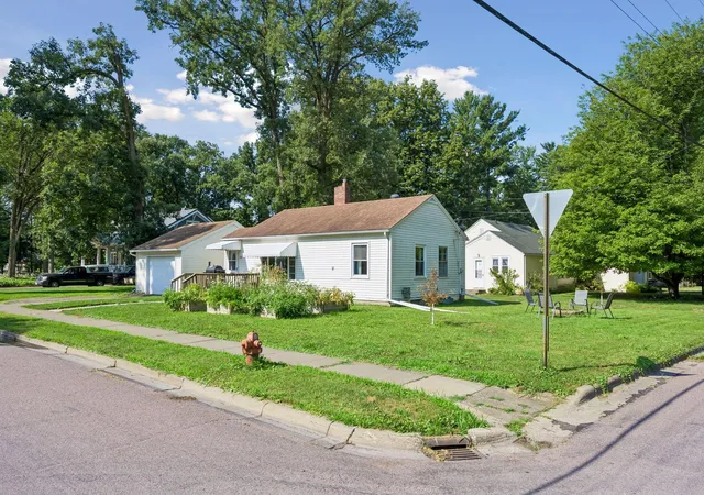 2nd image of 560 2nd Ave Nw, Milaca, MN 56353 | MLS# 7109501
