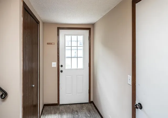 Photo 4 of Single family home for sale at 15585 Cornell Trl, Rosemount, MN 55068 | MLS# 7109611 | Listing updated on 2026-07-20