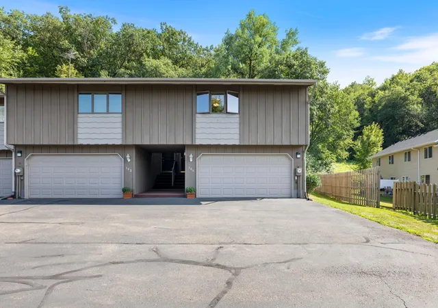 Single family home for sale at 164 Kingswood Dr, Red Wing, MN 55066 | MLS# 7109613