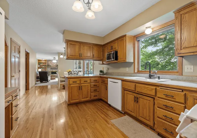 Photo 4 of Single family home for sale at 6427 Deerwood Ln, Circle Pines, MN 55014 | MLS# 7109615 | Listing updated on 2026-09-02