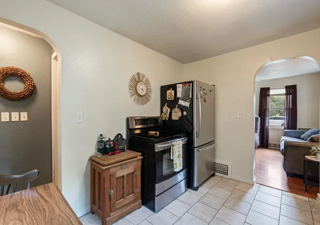 Photo 3 of Sale Pending at 1114 5th Avenue NE, Brainerd, MN 56401 | MLS# 7109624 | Listing updated on 2026-08-27