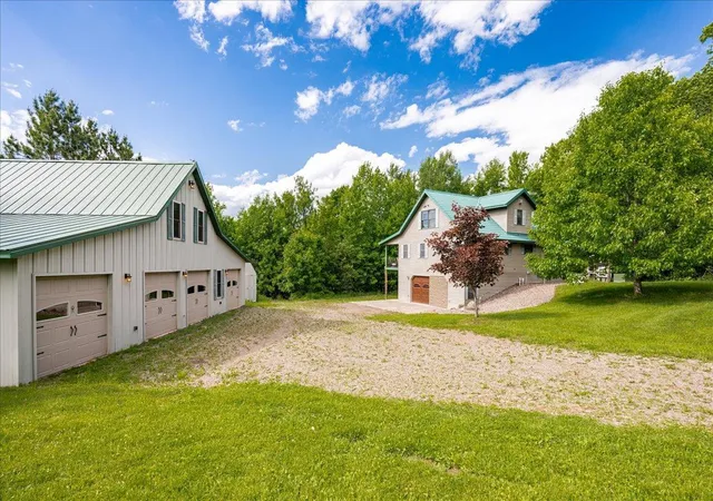 3rd image of 3799 S Lake Rd, Moose Lake, MN 55767 | MLS# 7109626