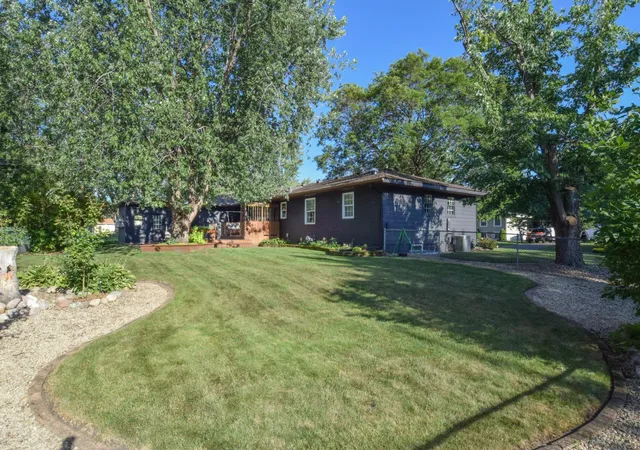 4th image of 265 119Th Ave Ne, Minneapolis, MN 55434 | MLS# 7109663