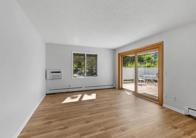 Listing Photo 5 - Condo for sale in building located at 4221 Upton Ave S, Minneapolis, MN 55410 - Unit #102