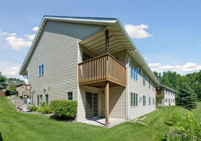 5th image of 3713 Keene Crk Ln, Duluth, MN 55811 | MLS# 7109699