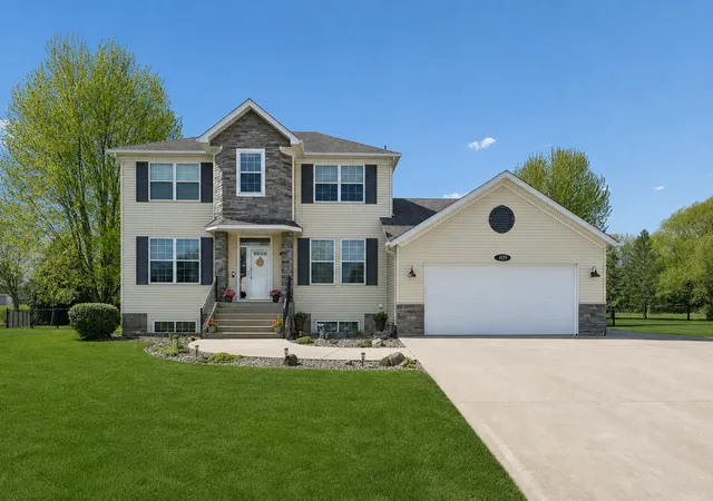 2nd image of 609 20th Ave N, Sartell, MN 56377 | MLS# 7109713