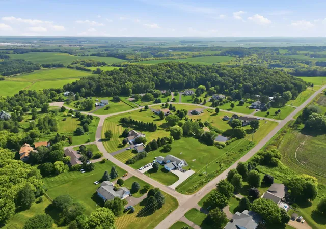 3rd image of N4904 572Nd St, Menomonie, WI 54751 | MLS# 7109757