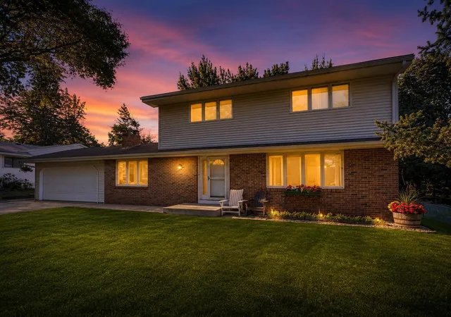 Photo 1 of Single family home for sale at 11006 Radisson Dr, Burnsville, MN 55337 | MLS# 7109772 | Listing updated on 2026-07-29